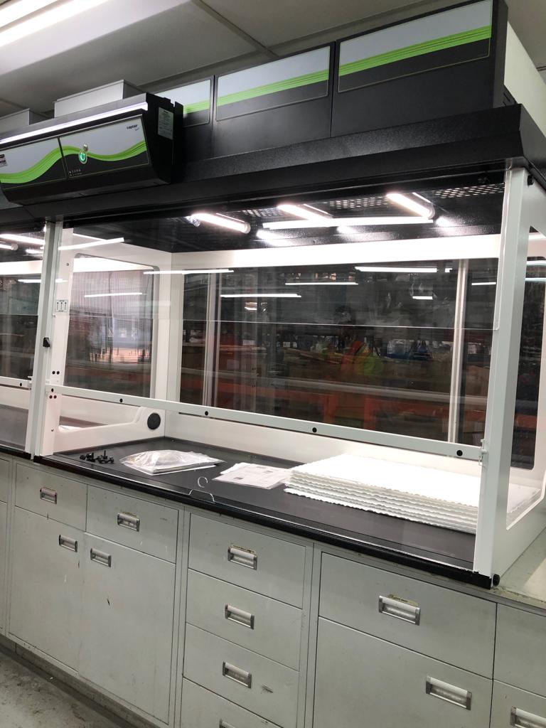 714 Smart_with transparent Back Panel 6 ft Ductless Fume Hood